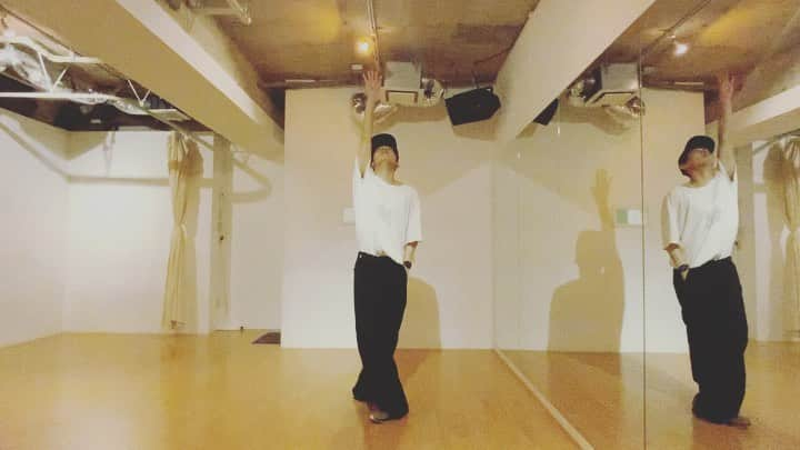 小林亮太のインスタグラム：「🗽 I'm Here / @daichimiura824 #daichimiura #dance」