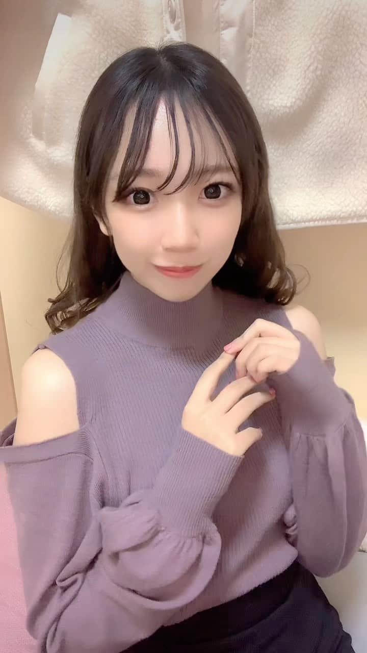 林歩楓のインスタグラム：「このセーター好評で嬉しくてティックトック撮ったけどどう꒰ঌ( ⌯' '⌯)໒꒱  #グラドル #グラビア #グラビアアイドル #グラビアモデル #グラドル自画撮り部 #水着 #撮影会 #撮影 #アイドル #モデル #gravure #写真 #水着 #gravureidol #gravuremodel #japanese #japanesegirl #japan #インスタグラビア #ビキニ女子 #sexy #style #カメラマンさんと繋がりたい #カメラマン募集 #カメラ好きな人と繋がりたい #撮影会の女神さま #撮影会モデル」
