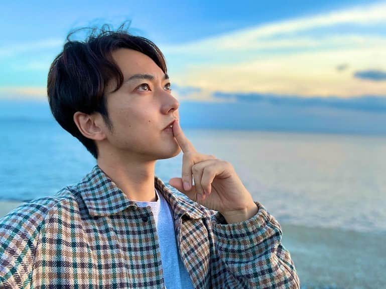 ないとーのインスタグラム：「今日は風を読みました。  #おるたなchannel #ないとー　#ないとーvlog #海」