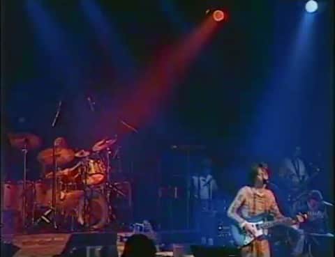 荒井 結生 Yuki Araiのインスタグラム：「「Knockin’ On Heaven’s Door」角松敏生 (Live at Tokyo Tower 2000)  Mama, take this badge off of me I can’t use it anymore It’s gettin’ dark, too dark for me to see I feel like I’m knockin’ on heaven’s door  Knock, knock, knockin’ on heaven’s door Knock, knock, knockin’ on heaven’s door Knock, knock, knockin’ on heaven’s door Knock, knock, knockin’ on heaven’s door  作詞・作曲:Bob Dylan 編曲:角松敏生  角松敏生(Vo,A.Gt.) 浅野祥之(E.Gt.) 青木智仁(Ba.) 友成好宏(Key.) 小林信吾(Key.) 石川雅春(Dr.) 田中倫明(Per.) 本田雅人(Sax.) 春名正治(Sax.)」
