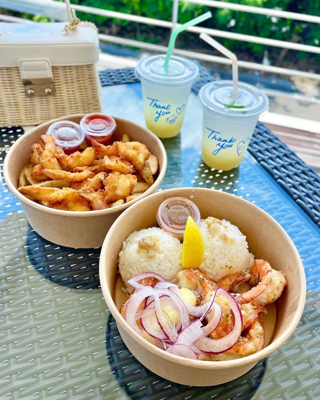 AIKAさんのインスタグラム写真 - (AIKAInstagram)「. . 沖縄の食べ物記録。。🤤笑 . 映えカフェ、タコス、 ガーリックシュリンプ、かき氷 . また行きたいお店たち🌈 . . #wagyucafekapuka #沖縄グルメ #沖縄カフェ #アメリカンビレッジ」11月8日 0時37分 - aikaaa1110