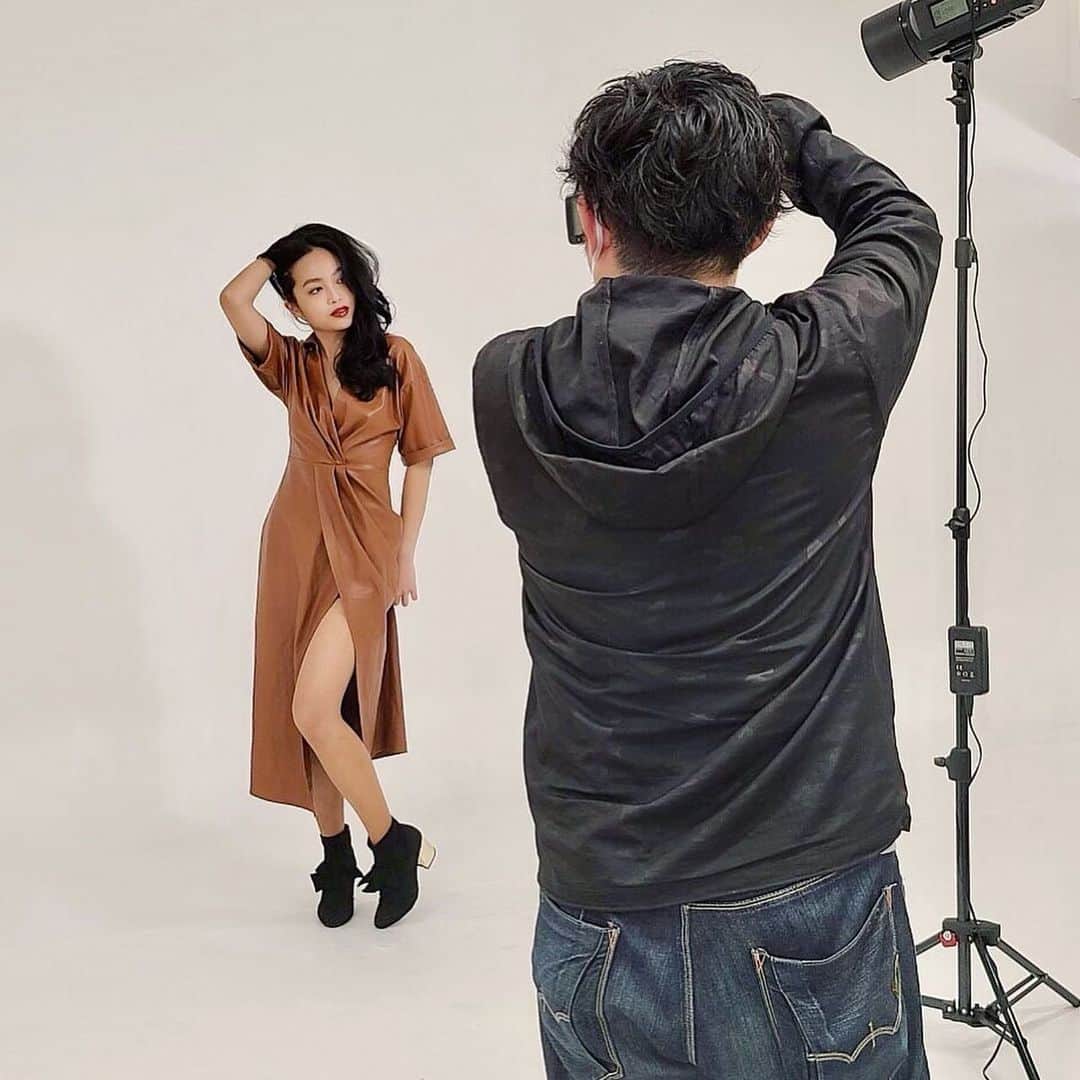 志摩マキさんのインスタグラム写真 - (志摩マキInstagram)「Test shoot! 久々に女芸人のお仕事📸あれ？（笑）#portrait #model #shooting  #撮影　#作品撮り　#fashion #ファッション」11月4日 15時30分 - makishimaaa