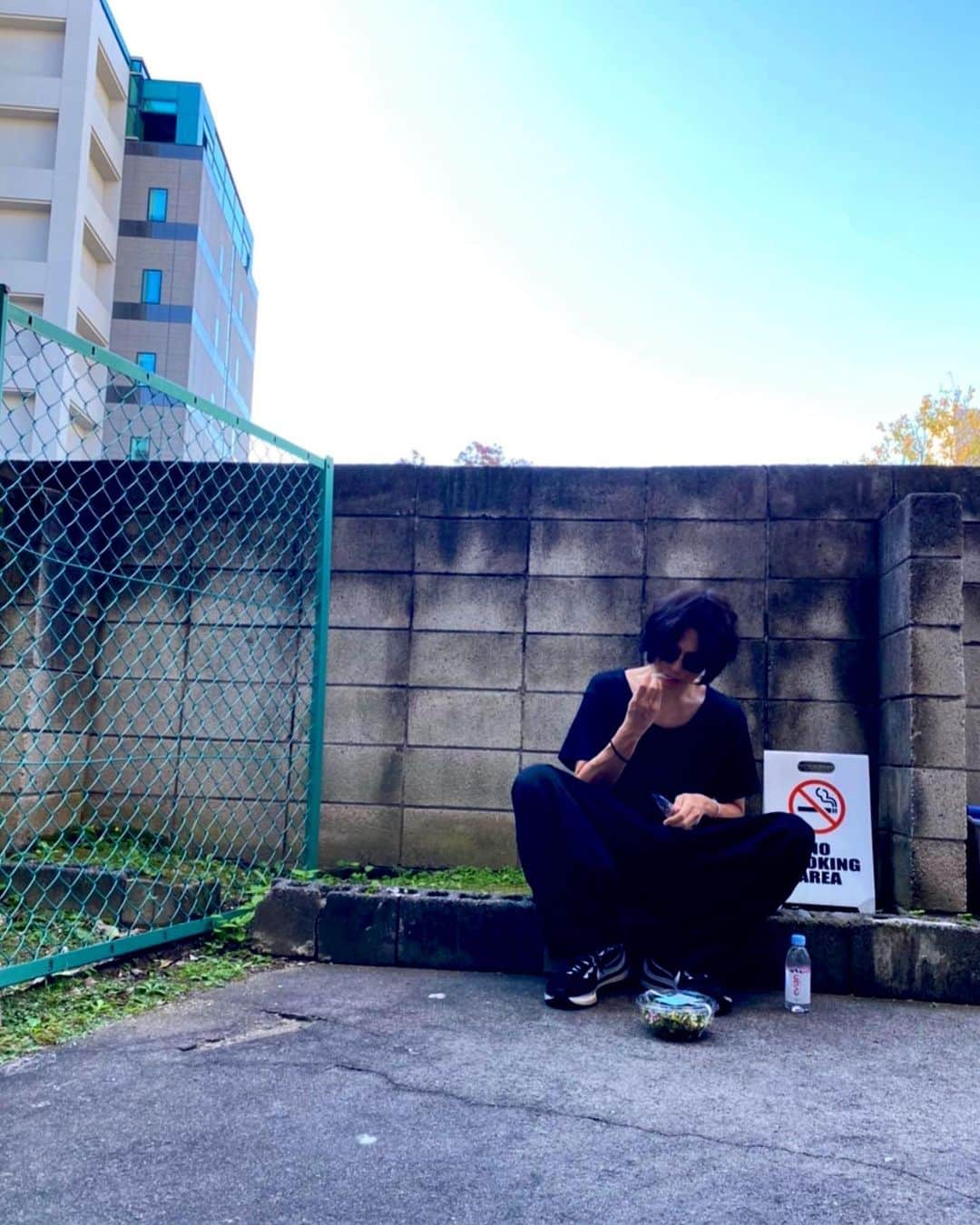 川上洋平さんのインスタグラム写真 - (川上洋平Instagram)「柄にもなく健康的なもの食べてる #preproduction #lyrics」11月4日 15時41分 - yoohei_alexandros