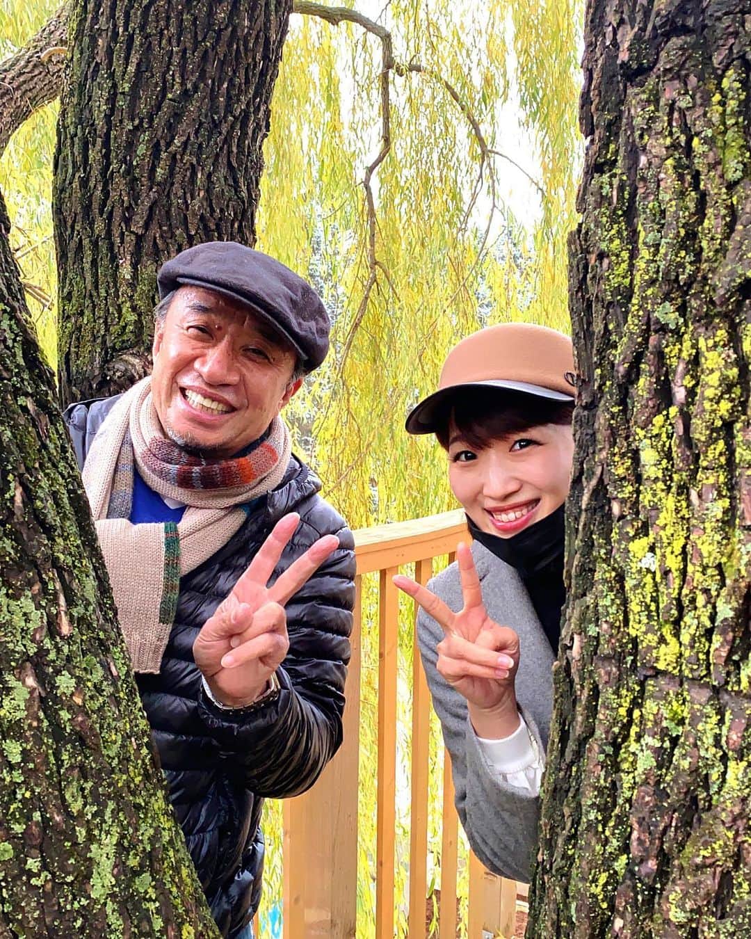 沙羅さんのインスタグラム写真 - (沙羅Instagram)「今日はリーダーと森を探索しました🌿🍁🌿🍁 #北海道 #寒っ #とある番組ロケ #渡辺正行 さん #超気さくな人です #沙羅 #ものまね #綾瀬はるか さん #楽しかったー☺️」11月4日 17時47分 - sarapika128