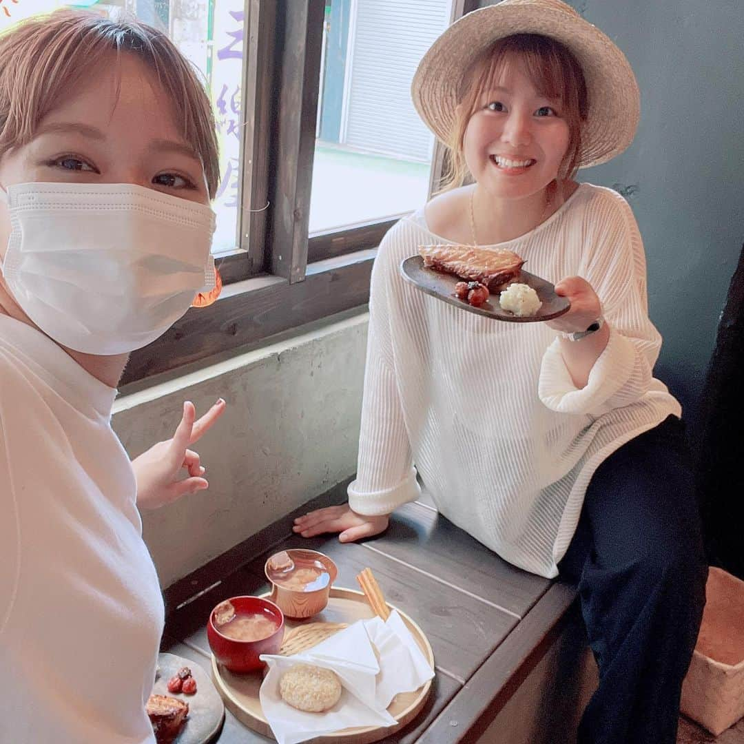 MAIKO さんのインスタグラム写真 - (MAIKO Instagram)「いつかの思い出🐟🍙 うまでした🤤  とりあえず残しておこっ✍️」11月4日 18時03分 - maiko_oops