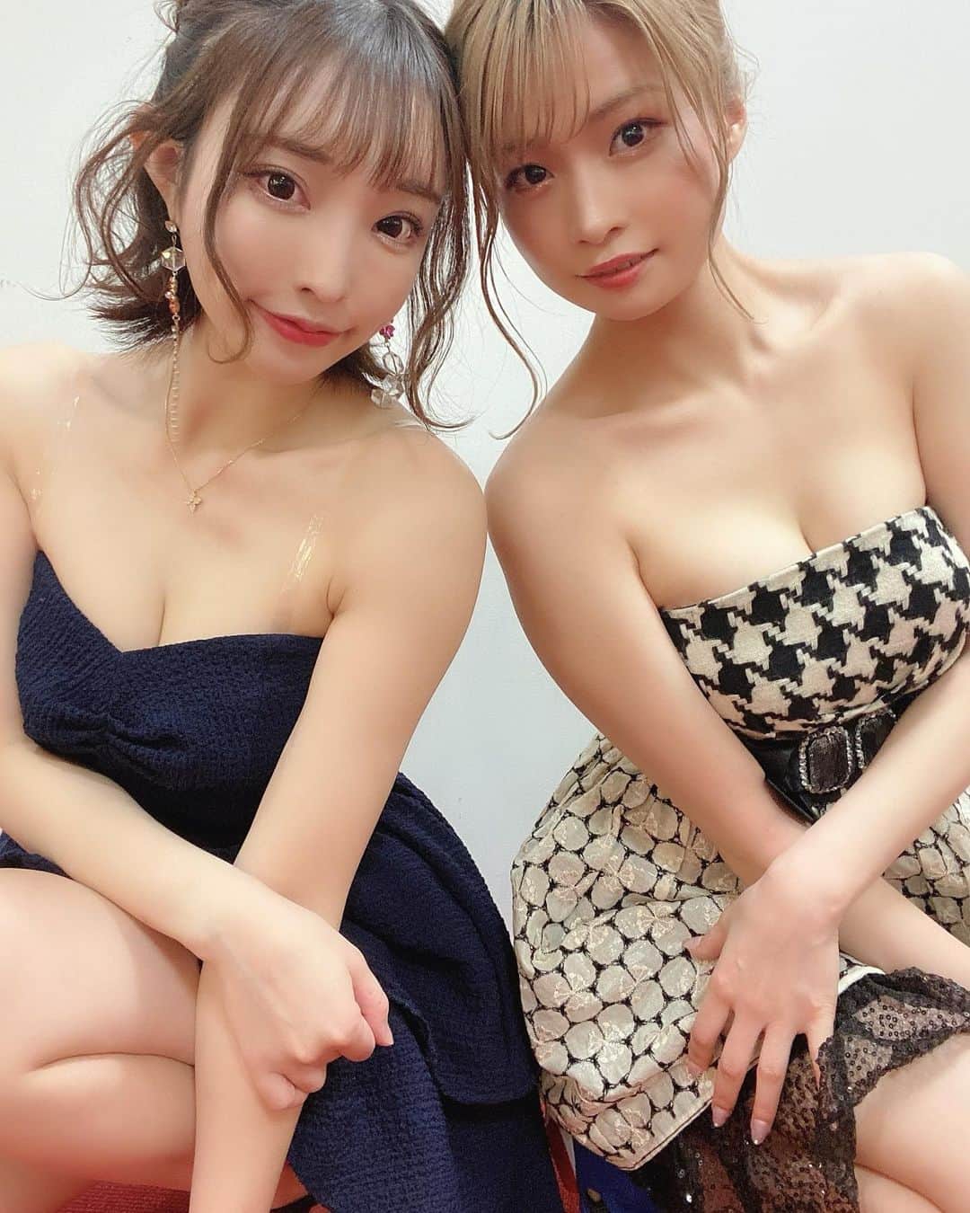 のインスタグラム：「収録でやっと会えたやんこば♡♡ うれしい☺️」