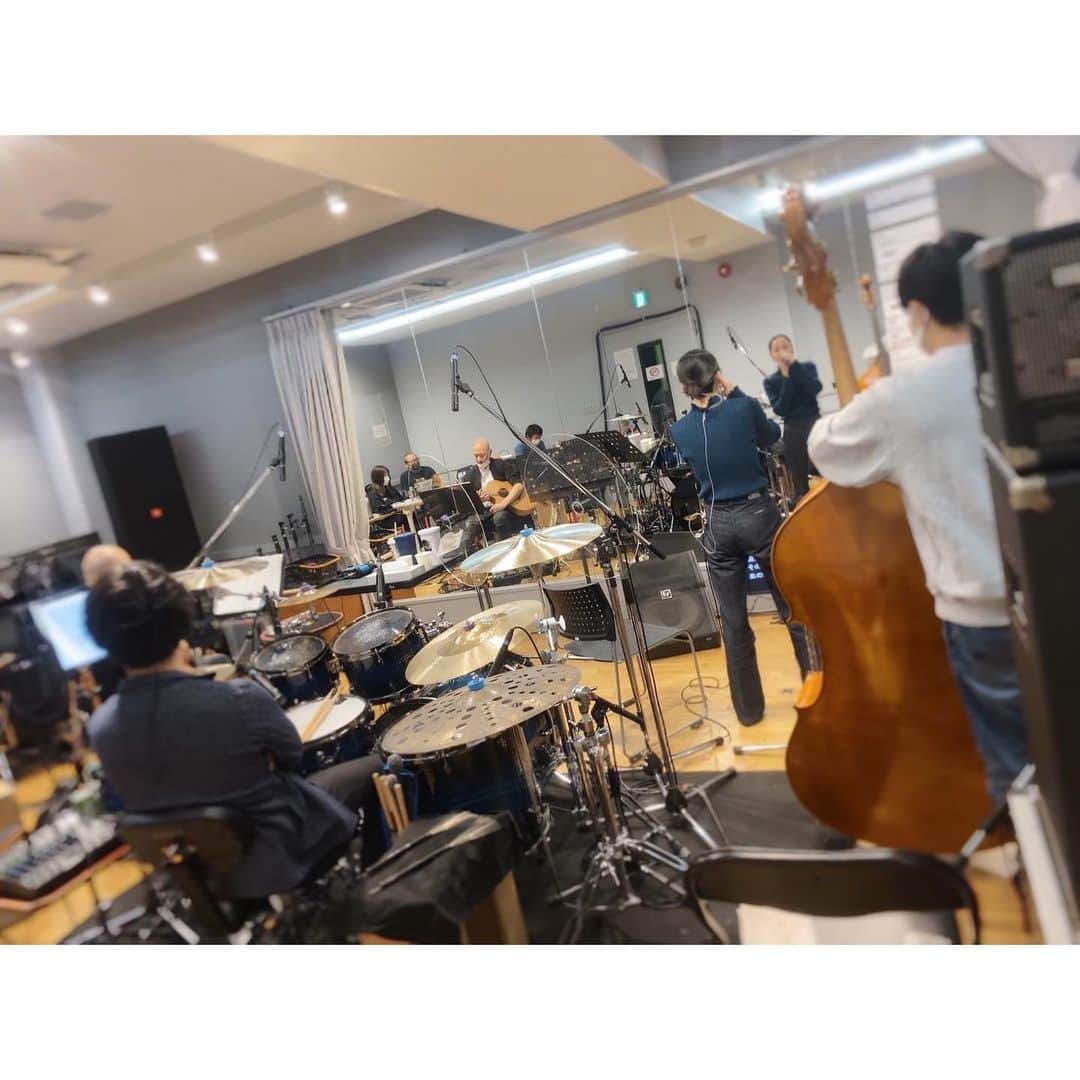 中島美嘉さんのインスタグラム写真 - (中島美嘉Instagram)「. リハ！ 緊張が近づく！  #bluenote #MIKANAKASHIMALIVEatBLUENOTETOKYO」11月4日 19時05分 - mikanakashima_official