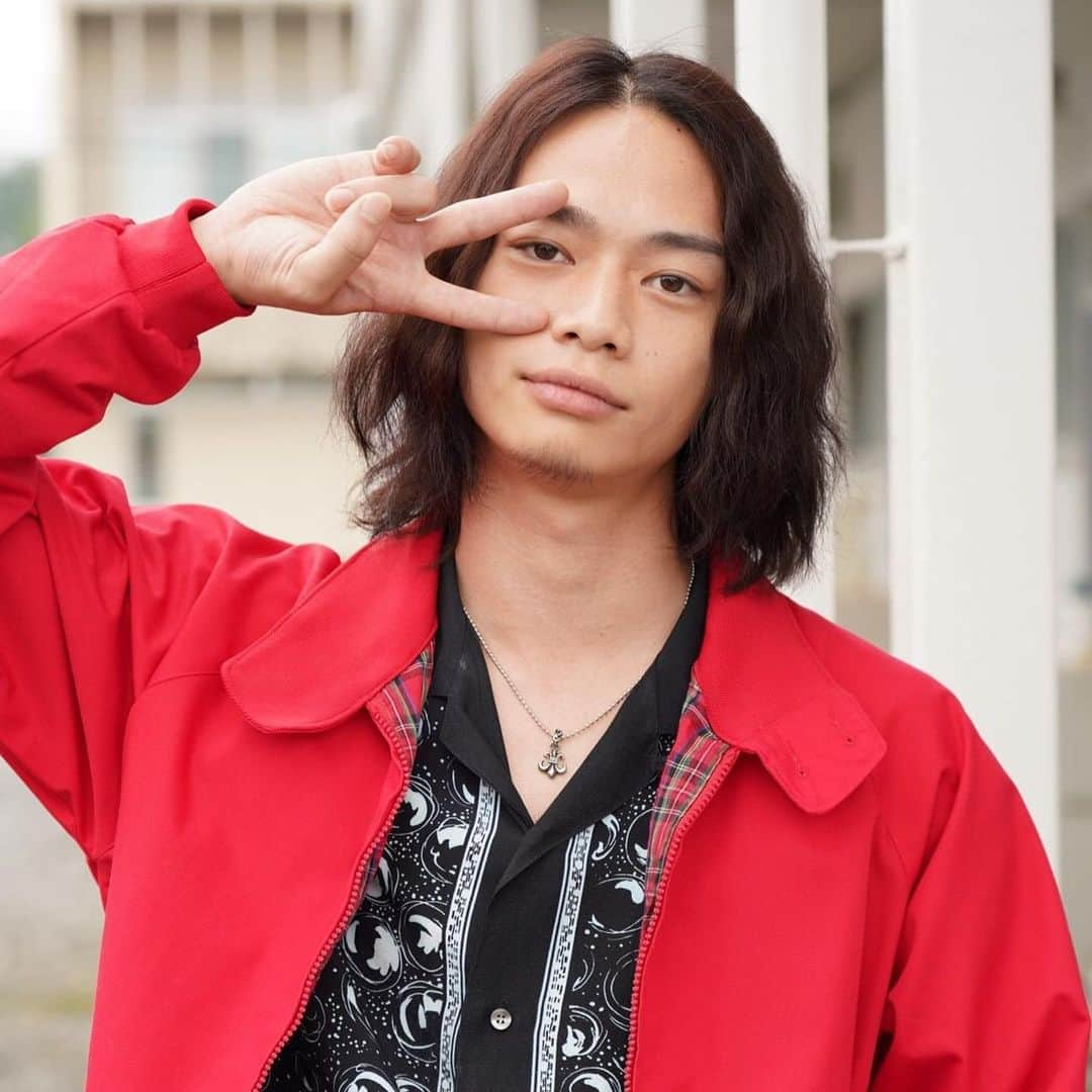 日本テレビ「今日から俺は‼︎」さんのインスタグラム写真 - (日本テレビ「今日から俺は‼︎」Instagram)「#いい推しの日 今日の5話は #中村倫也 降臨回。  #今日から俺は‼︎ 深夜25時4分〜※関東 放送直後、TVer無料配信！  未公開復活版はhulu独占配信中！ 泣く泣くカットした紅野宅シーンは見て欲しい！」11月4日 21時09分 - kyoukaraoreha_ntv