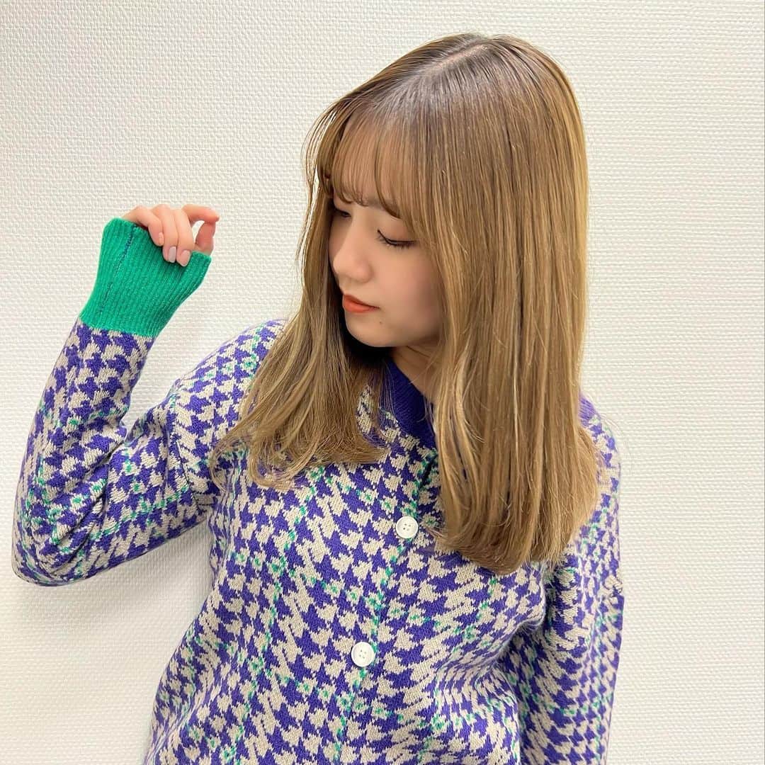 加藤玲奈のインスタグラム：「今日は私がセレクトした @dleepytown_official のお洋服を着ました✨  色合いも可愛くてお気に入りっっ！ ぜひdleepytownのサイトをチェックしてね💚」