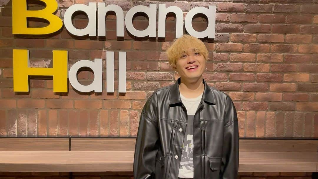 吉田広大のインスタグラム：「KODAI YOSHIDA  LIVE TOUR 2021 -Flash-  7公演目"梅田Banana Hall"🍌 地元大阪さすがでした！！ 最強の盛り上がり、ありがとうございます🙇‍♂️  次は遂にツアーファイナル！ 11月7日(日)【福岡Drum Be-1】 お楽しみに⚡️⚡️  #flash #tour2021 @bananahall_osk」