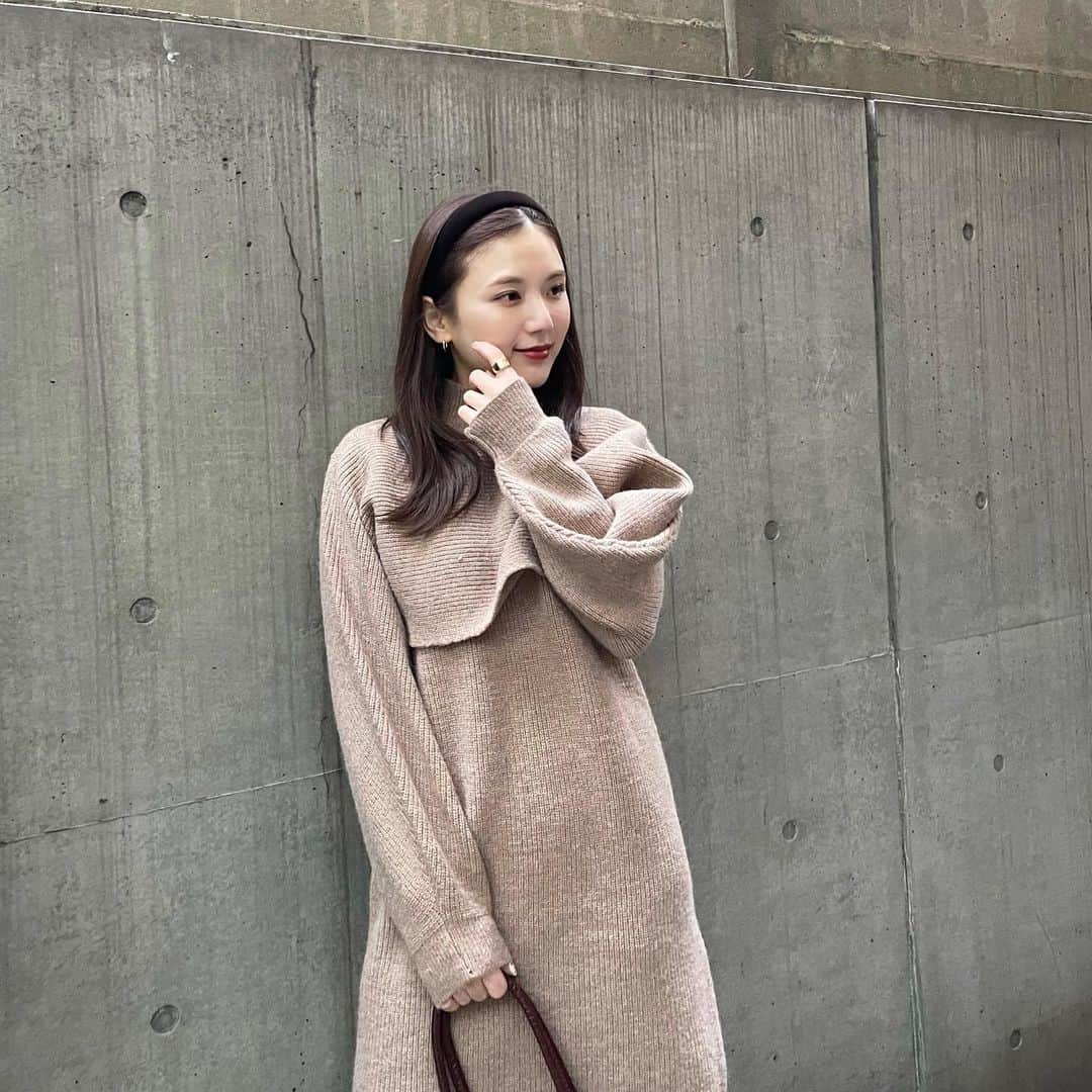 ひよんのインスタグラム：「🌾🍇  むかしよりワンピース率高くなった👗❤️ カジュアルも好きだけど、 最近可愛い系に寄ってる気がする🤭🤣  #ひよん #秋服コーデ #ワンピース #クアンク #9unq」