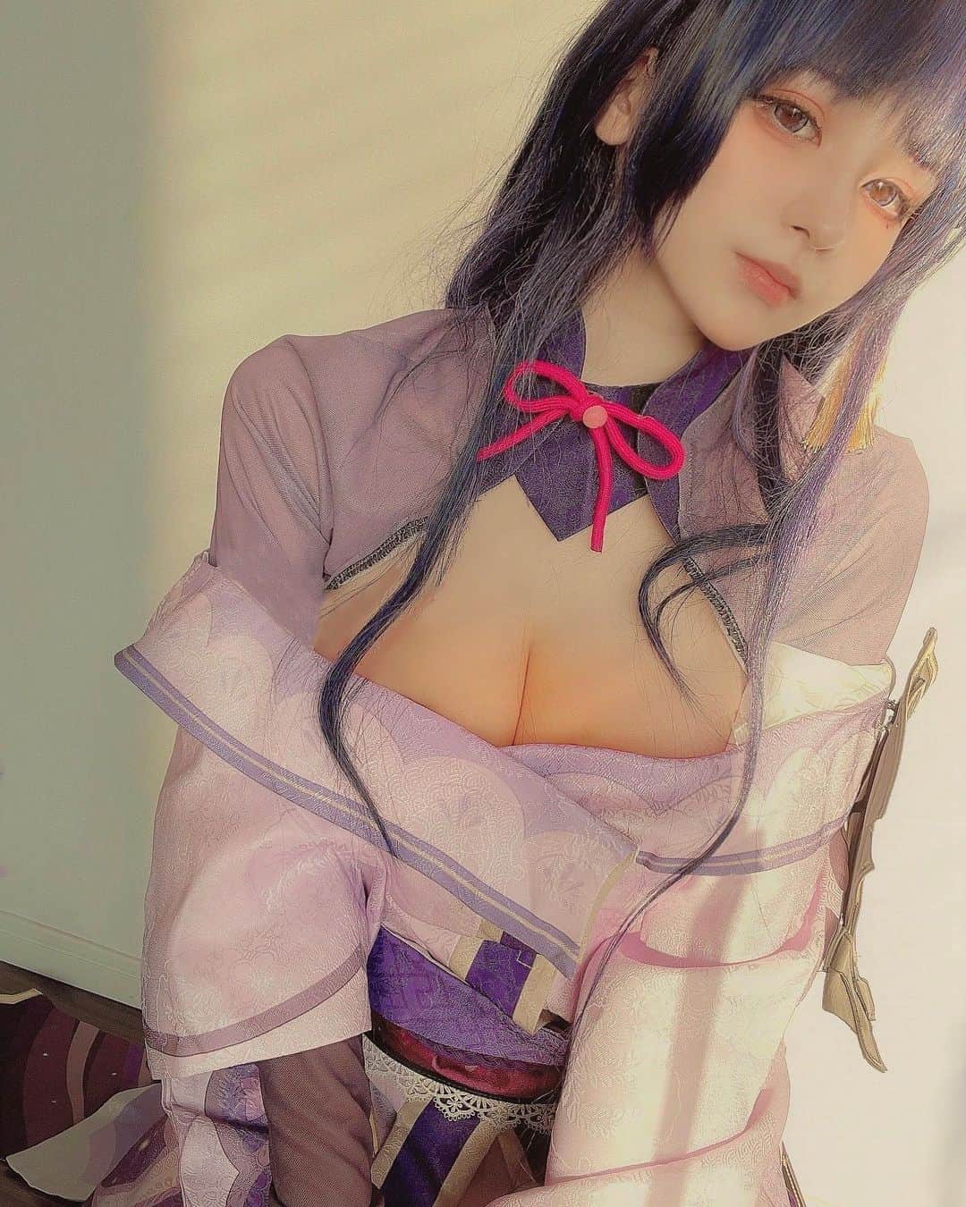 てーらのインスタグラム：「今夜はゆっくりと眠れることを願います………………  #女子大学生 #女子大生 #jd #cosplay_style #コスプレイヤーさんと繋がりたい #コスプレ #コスプレイヤー #cosplaygirl #cosplay  #japanesegirl #カメラマン募集 #カメラマンさんと繋がりたい  #被写体希望 #ポートレート 撮影  #genshinimpact #keqing #kokusei #原神 #雷電将軍  #雷電将軍コスプレ  #raidenshogun #raidenshoguncosplay #ちゅーむ  #cawaii #cawaiigirl #follow	 #followme #keqing #keqingcosplay  #baal #baalcosplay」