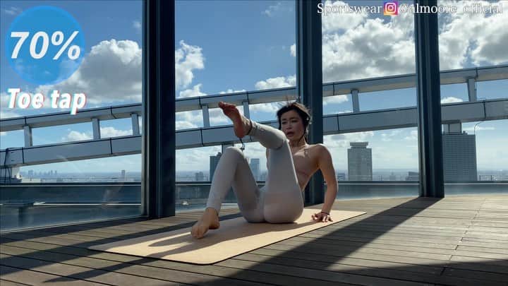 渋谷ゆりのインスタグラム：「#YouTube  私の筋トレがあまりに美し過ぎてアダルトチャンネルになったので、新しいチャンネルを作りました💓登録してね❤️ 訂閱我的新頻道喔！❤️ Subscribe to my new YouTube channel💋  https://youtu.be/k3RVfmhafZI」