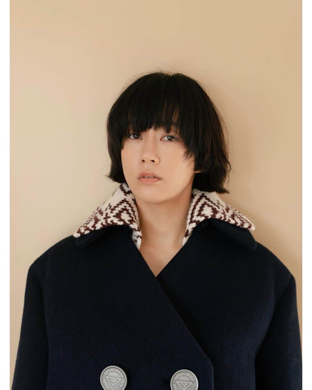 Kisshomaru S.さんのインスタグラム写真 - (Kisshomaru S.Instagram)「Asami Mizukawa @mizukawa_asami wearing @prada for @ellejapan   Photo: KISSHOMARU SHIMAMURA Styling: MIHO OKABE @okabooo  Hair&Makeup: TAMAE OKANO @tamalin727」11月5日 20時56分 - kisshomaru