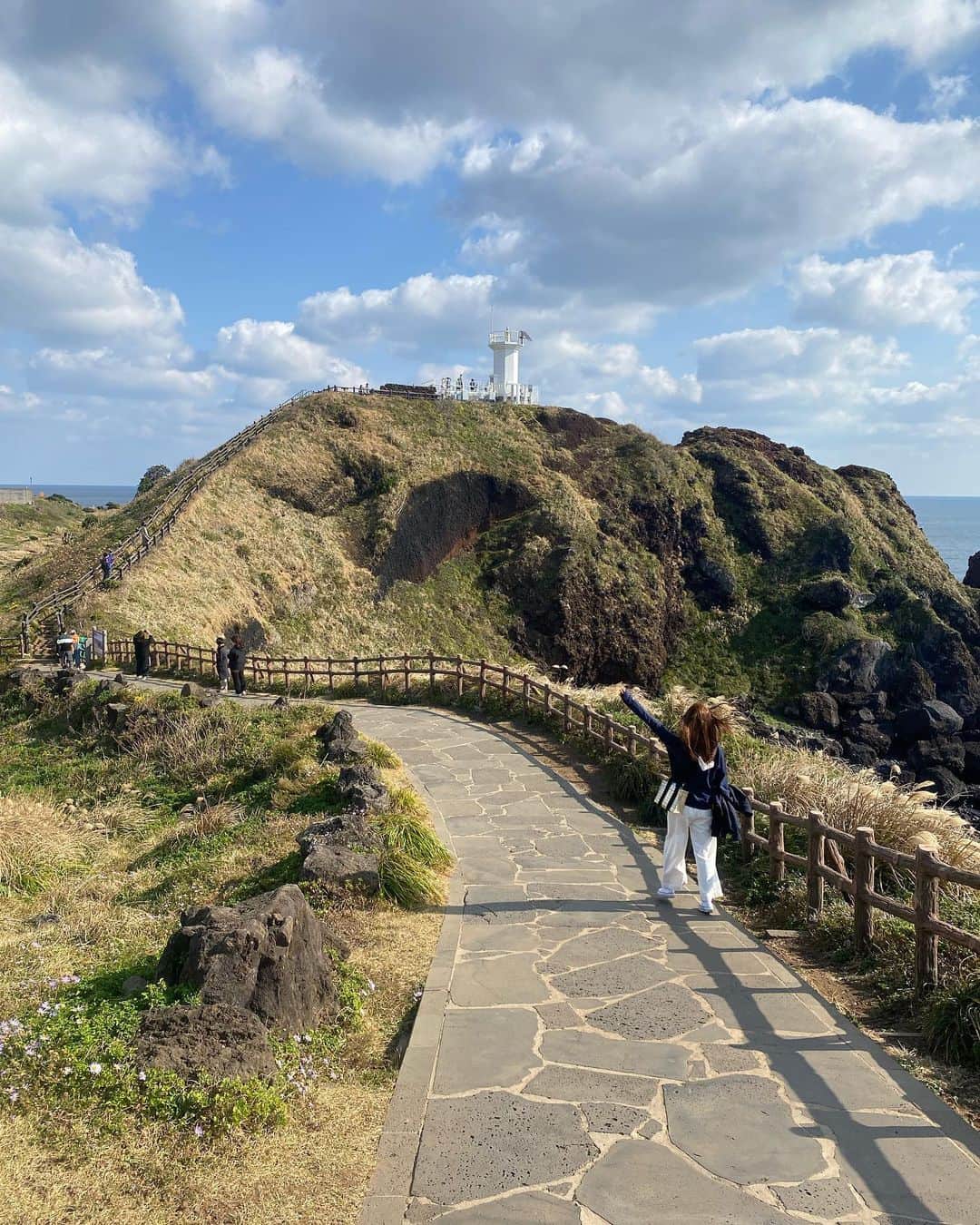 イ・ヨンウンのインスタグラム：「. 🚶🏻‍♀️🚶🏻‍♀️🚶🏻‍♀️」
