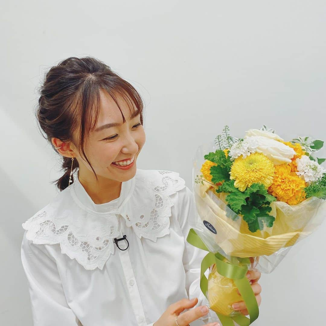 杉原凜さんのインスタグラム写真 - (杉原凜Instagram)「先週25歳になりまして、お花をもらいました💐 大好きなオレンジと黄色、うれしいなぁ☺️」11月5日 22時02分 - sugihara_rin