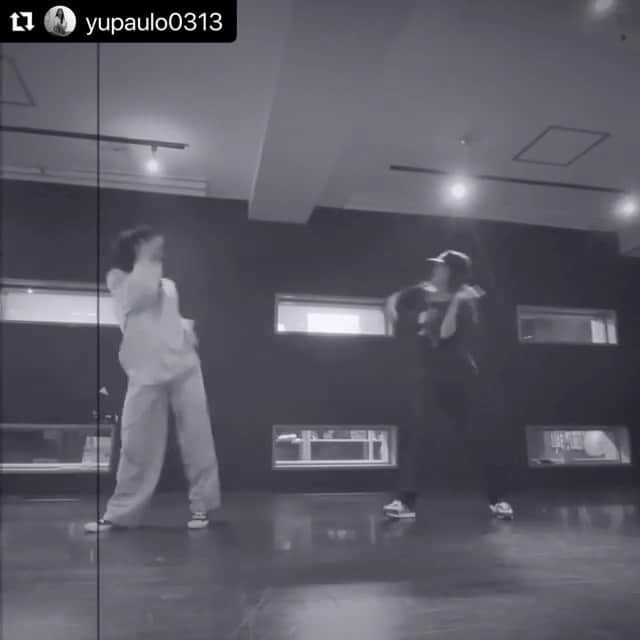 のインスタグラム：「@yupaulo0313 🤍 人柄もダンスも全てが私のドツボなゆうさん❤︎ 出会って間もないけど、毎度毎度ゆうさんに会えた時間はとーっても濃い！そして超ハッピーでだいすきな空間😍🥰😘 ゆうさんの振りまじきもてぃーーー！ at @_yellowblack_ 🐝」