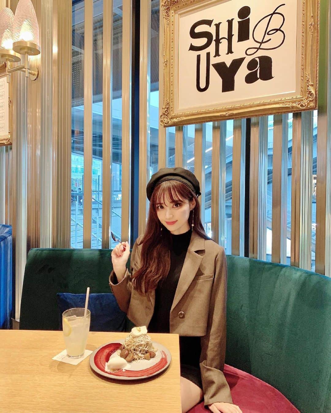 小越しほみのグルメインスタ