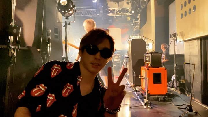 山口賢人のインスタグラム：「昨日のduo、最高に楽しかったです。 有難うございました！  ステージ上がる直前⚡️」