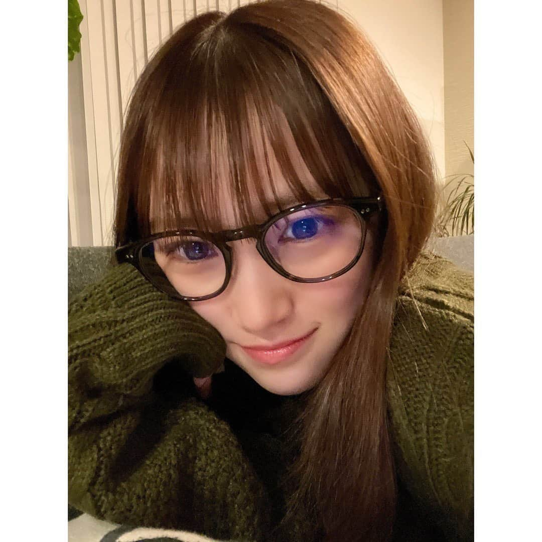 坂本 愛玲菜のインスタグラム：「ごろごろ人間 #今日もお疲れさま」