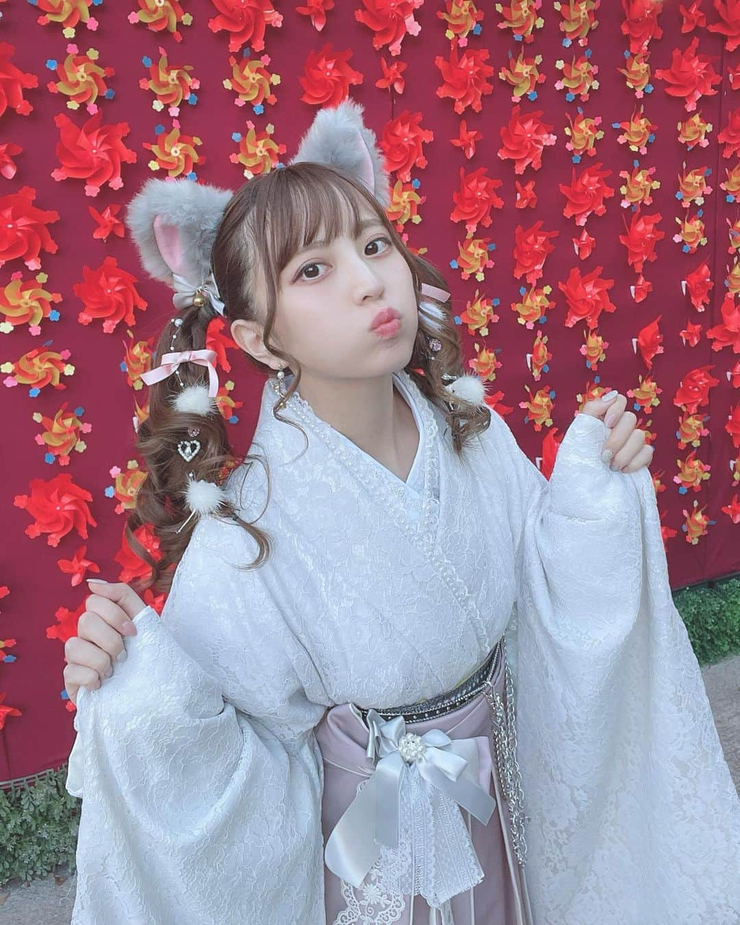 竹内星菜さんのインスタグラム写真 - (竹内星菜Instagram)「着物ラスト投稿👘 . .  さわだ屋(@asakusa_sawadaya ) . . #着物 #浅草 #浅草着物レンタル #さわだ屋 #さわだ屋袴 #袴　#袴ヘア #袴ヘアアレンジ #猫耳 #浅草デート #asakusatokyo #花月堂 #浅草メロンパン」11月6日 16時08分 - seina0227