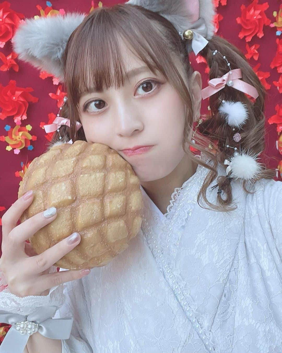 竹内星菜さんのインスタグラム写真 - (竹内星菜Instagram)「着物ラスト投稿👘 . .  さわだ屋(@asakusa_sawadaya ) . . #着物 #浅草 #浅草着物レンタル #さわだ屋 #さわだ屋袴 #袴　#袴ヘア #袴ヘアアレンジ #猫耳 #浅草デート #asakusatokyo #花月堂 #浅草メロンパン」11月6日 16時08分 - seina0227