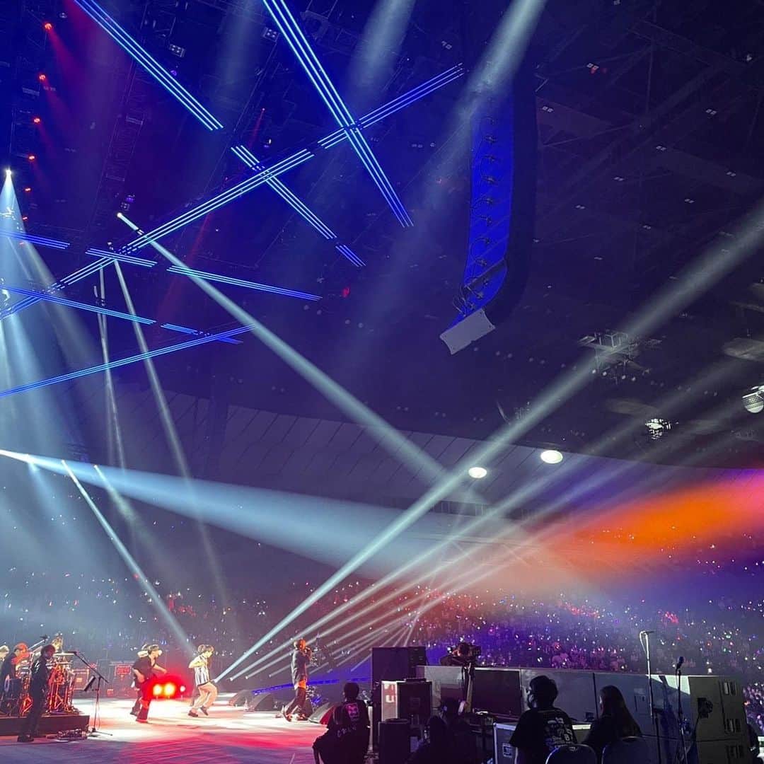 大野雄大のインスタグラム：「バズリズム LIVE2021 in横浜アリーナ！！  応援して下さった方々、 スタッフの方々、 バンドメンバーさん、  とにかく楽しい時間をありがとうございました！！☺️❗️❗️  今年は夏フェスも出来るといいな✨😌」