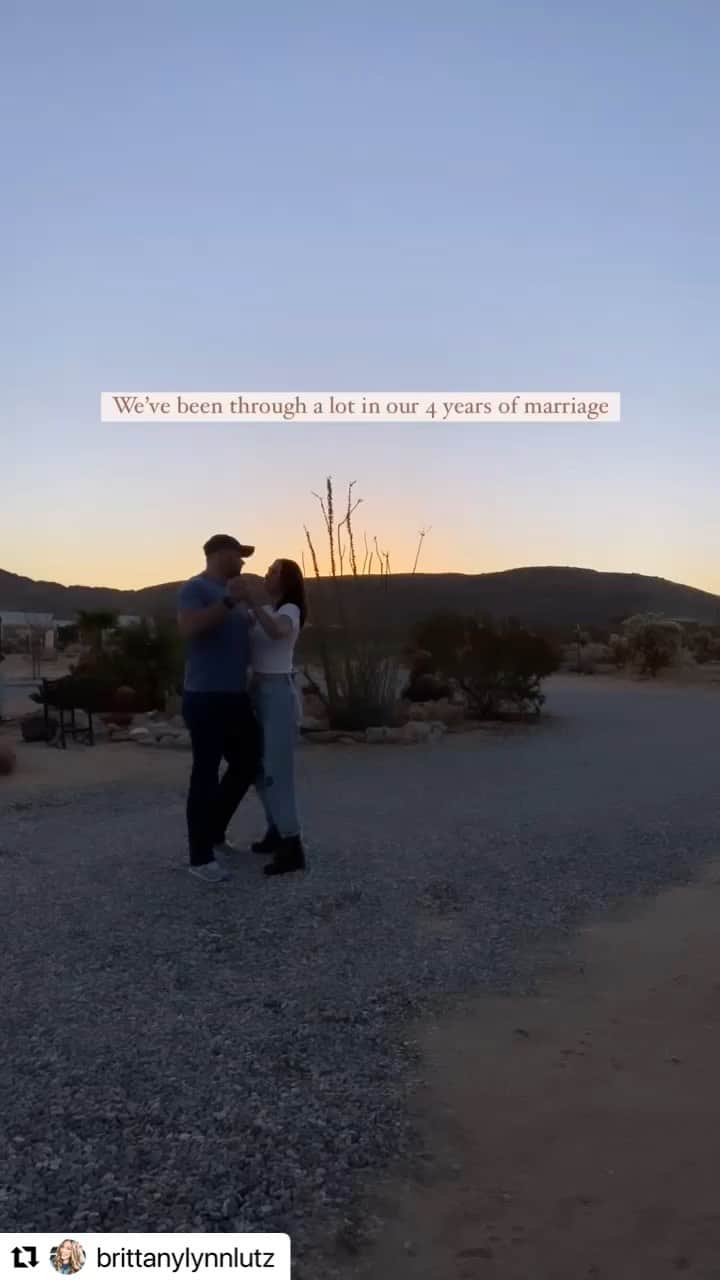 ケラン・ラッツのインスタグラム：「I love OUR LOVE @brittanylynnlutz   #Repost @brittanylynnlutz with @make_repost ・・・ weekend in the desert celebrating our anniversary!」