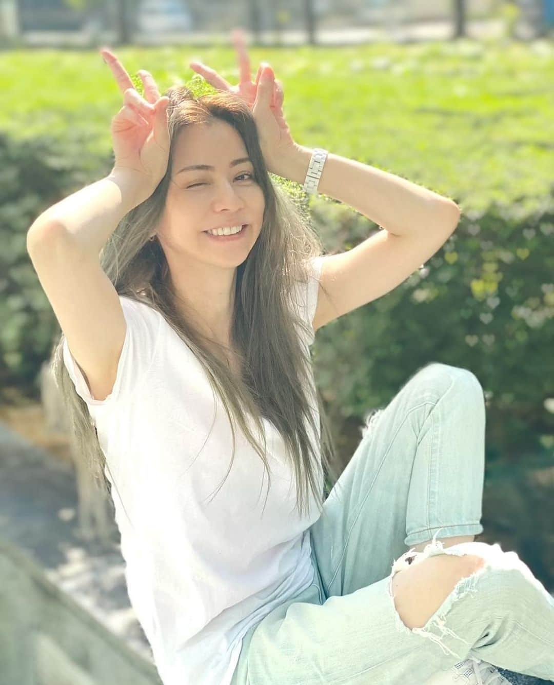 のインスタグラム：「I pray that you keep on smiling 😊  #香里奈 #karina #✌️✌️ #tbphoto  #youcanmakeithappen #😊 #散歩したい🚶‍♀️」