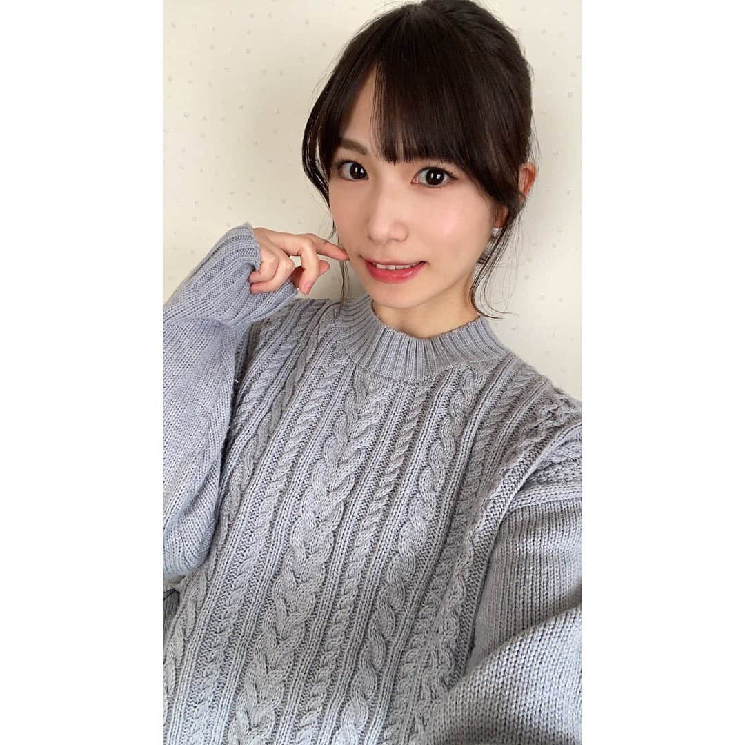 村上りいなさんのインスタグラム写真 - (村上りいなInstagram)「ポニテさん。  #hairstyle #ヘア #followme #selfie」11月7日 14時39分 - riina_murakami