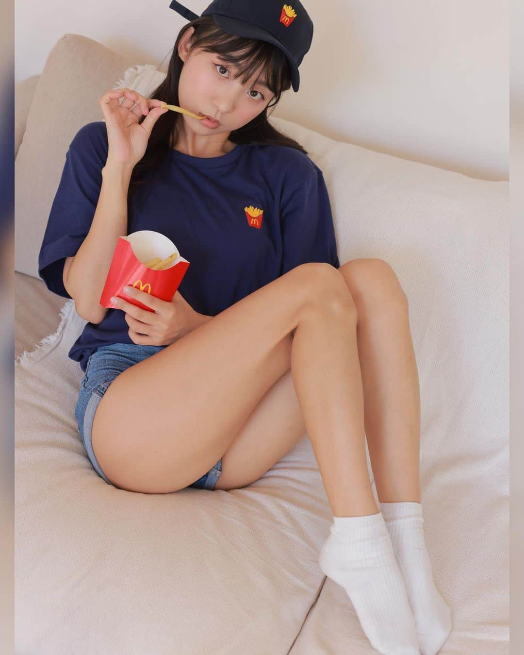 ピョ・ウンジさんのインスタグラム写真 - (ピョ・ウンジInstagram)「New video on PyoApple🍎 Go check out McDonald’s delivery girl🤗 Btw, this is not an advertisement. It’s just a fun content 표애플 채널 새영상 업로드! 빠바빠빠빠~ 맥도날드 배달 왔으니 보러가세요😘광고아님 👉🏻www.youtube.com/c/pyoapple ———————————————————————— ❤️Join Likey 은지 라이키로 와❤️ 👉🏻 https://melikey.co/pyoapple/wall」10月14日 19時46分 - pyoapple