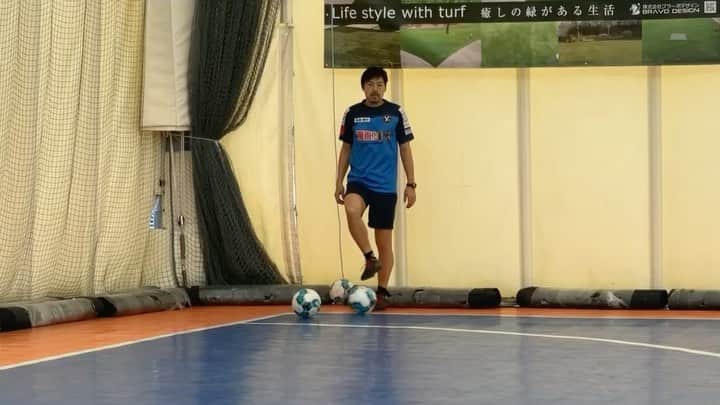 松井大輔のインスタグラム：「ボールは友達  #soccer #fitness  #フットサル #ボール #友達 #friends  #ゴール #yscc #yokohama #tokyo #横浜 #東京」