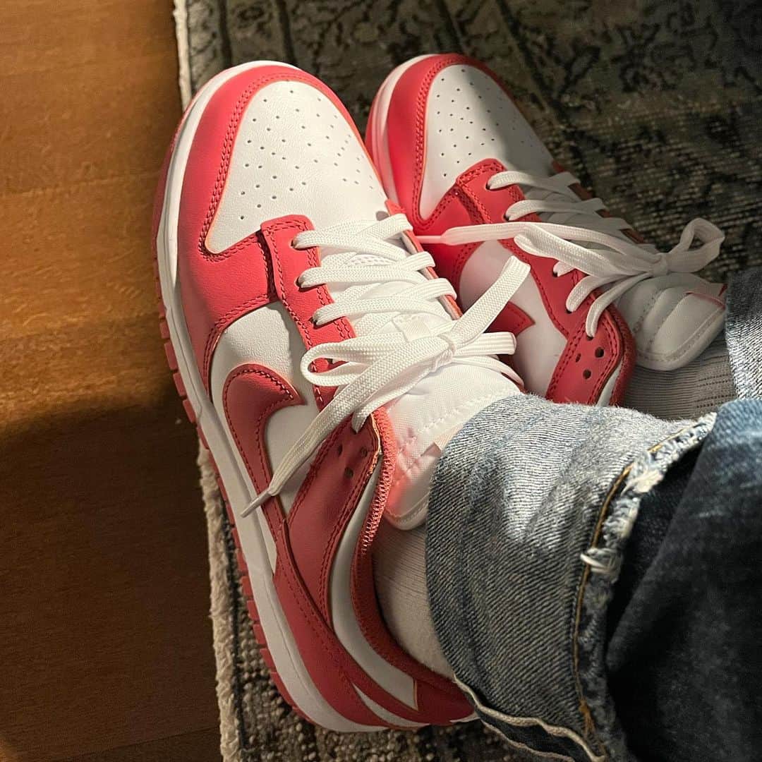 のインスタグラム：「PinkDunk」