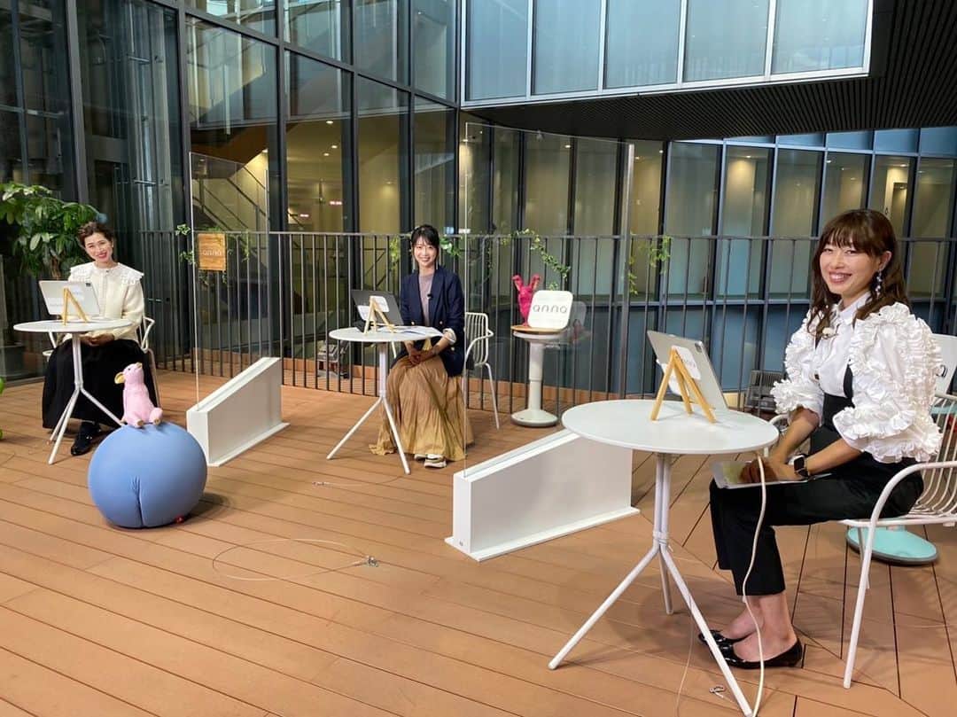 虎谷温子のインスタグラム：「@anna_kansai_official  収録の様子です」