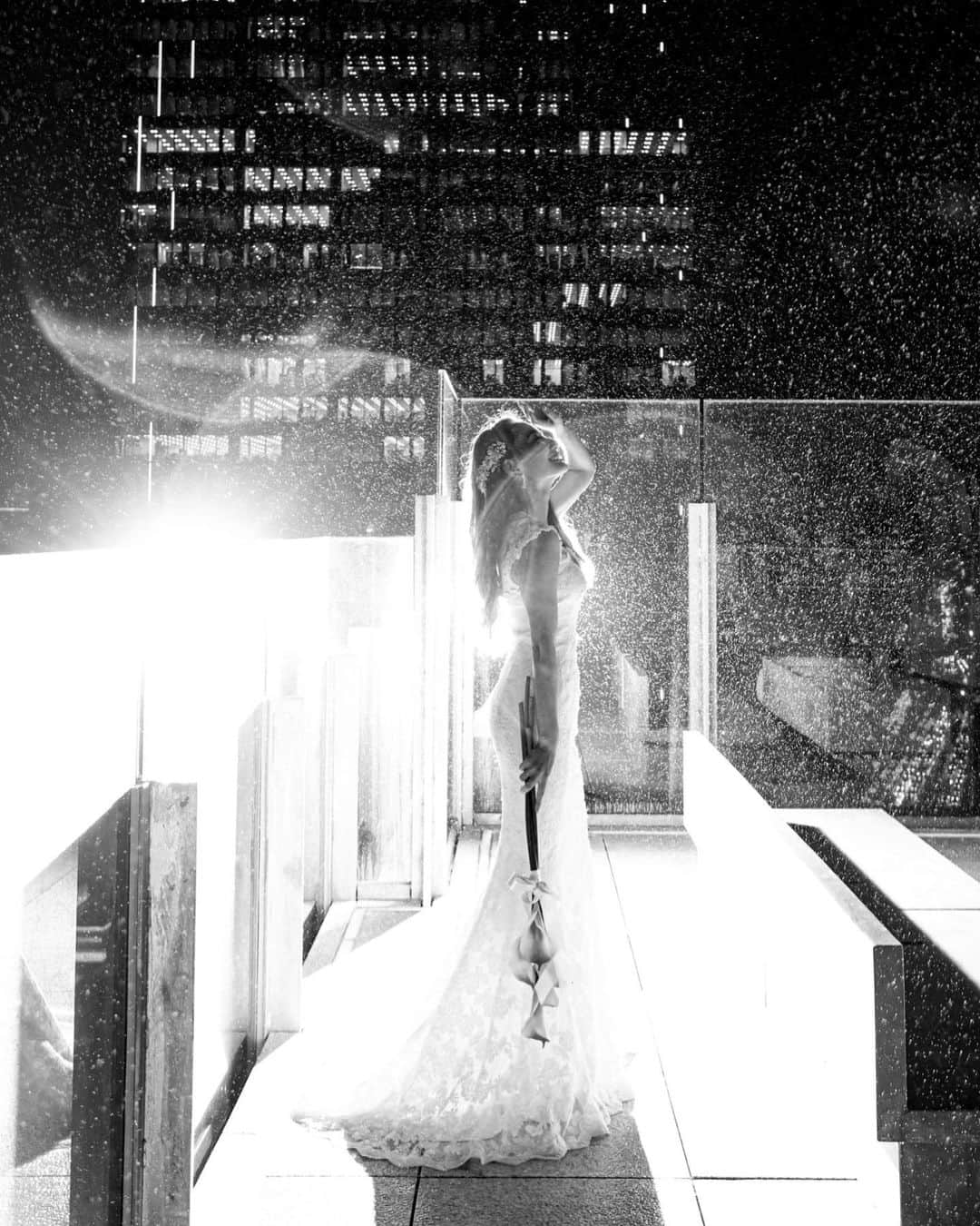 李 雨瀟さんのインスタグラム写真 - (李 雨瀟Instagram)「ふふふ🖤 . . #weddingdress  #celavitokyo  #celavitokyowedding  #celaviclublounge」10月15日 18時34分 - yuisho_ri