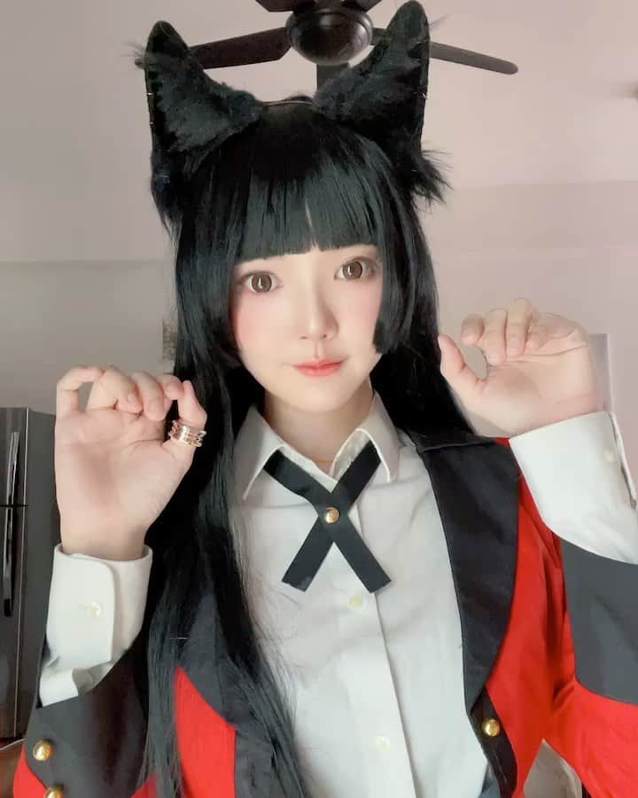 YingTzeのインスタグラム：「Meow Meow ~ I’m a loser cat with a gambling addiction 🐈❤️ _ #blessed #kakegurui #kakeguruicosplay #jabamiyumekocosplay #jabamiyumeko」