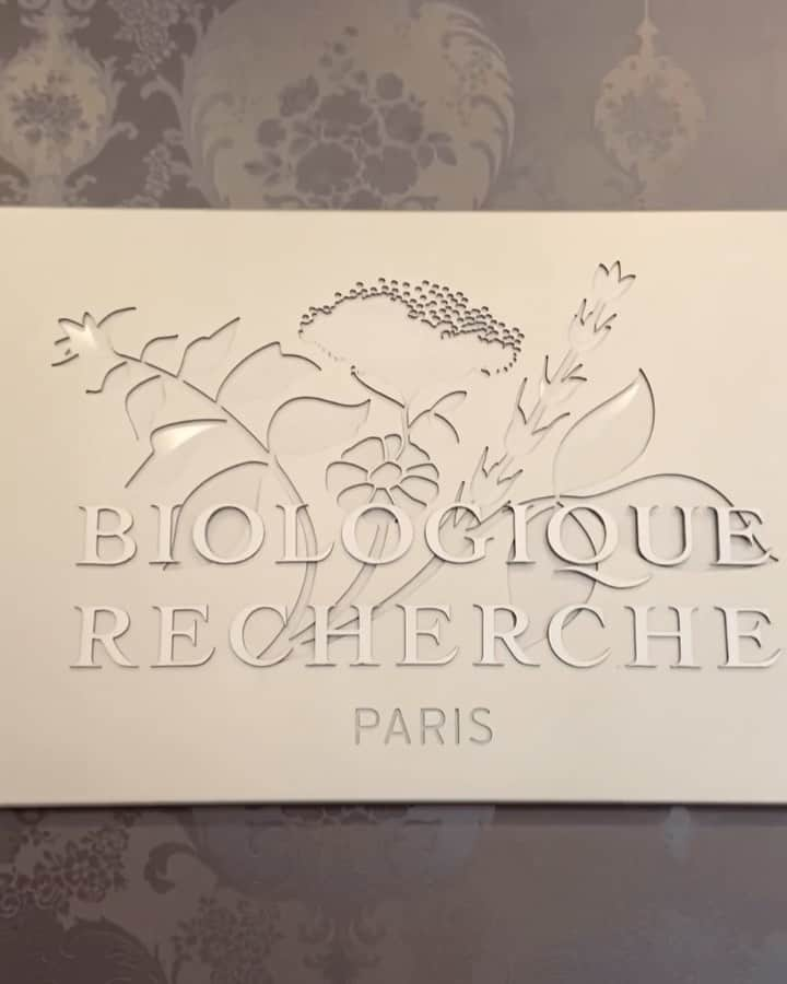 Biologique Recherche SPbのインスタグラム