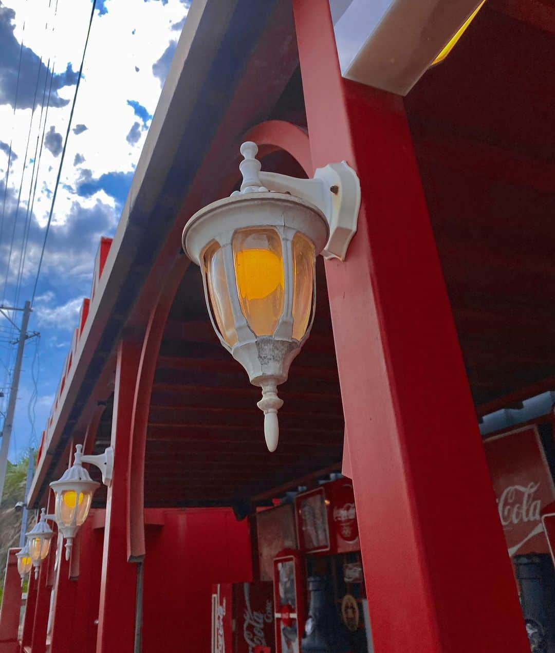 Elina 엘리나 (エリナ) さんのインスタグラム写真 - (Elina 엘리나 (エリナ) Instagram)「CocaCola cafe with mom❤️ 엄마랑 콜라 카페ㅎ ㅎ」10月15日 22時16分 - elina_4_22