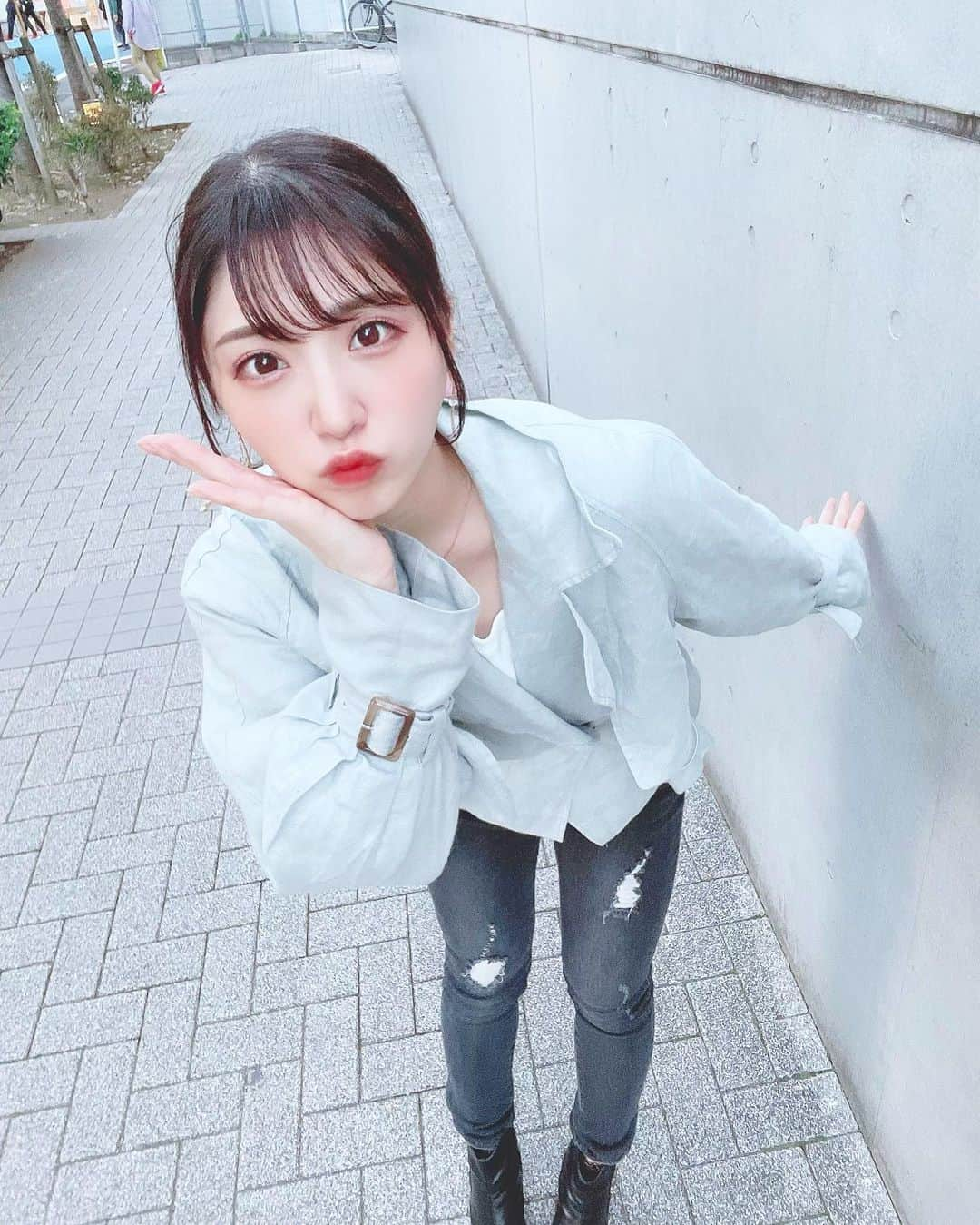 藤田みゆさんのインスタグラム写真 - (藤田みゆInstagram)「. 今日もたくさん踊ったよ〜💃💓  みんなダンスの覚え早くて感動してる！笑  私も負けないように頑張らなきゃだ🥺  今日は珍しくパンツスタイルだったよ〜いけてる？😆」10月15日 22時19分 - miyu__mitsuha