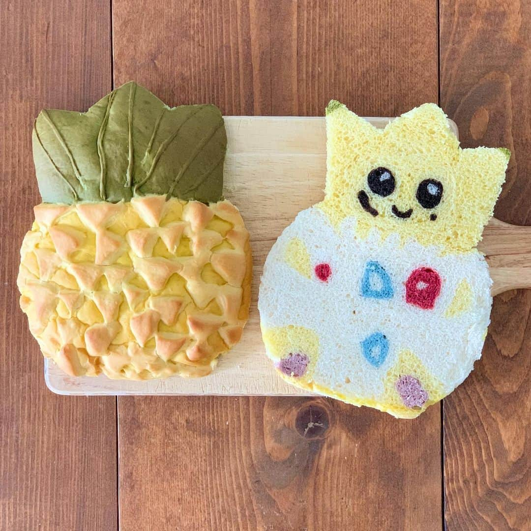 Ranさんのインスタグラム写真 - (RanInstagram)「. . . トゲピ〜🍍☺️ . . . . #bread #pokemon #pokemongo #togepi #pokémon #poke #pikachu #pikapika #monsterball #japaneseanime #amnime #breadart #breakfast #kidsfood #手作りパン #パン #ポケモンパン #ポケゴー #キャラパン #キャラフード #パイナップル #ポケモン #ポケモンgo #トゲピー #ピカチュウ  #朝ごパン #パン教室 #konel #イラストパン #konelの八百屋さん」10月15日 22時19分 - konel_bread