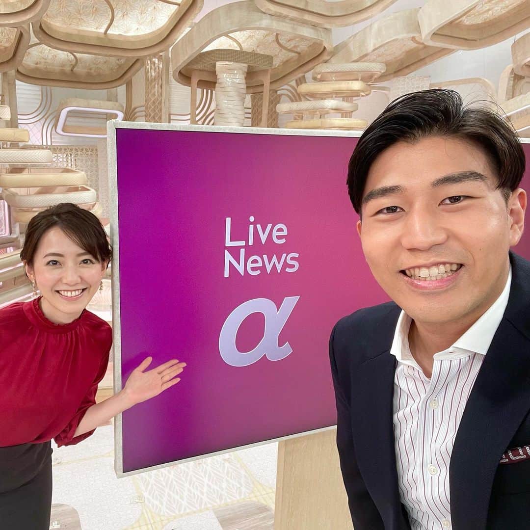 内野泰輔のインスタグラム：「今日は金曜日ですが 鈴木唯アナが夏休みの為 スポーツコーナーは内内コンビでお伝えします！  #内田嶺衣奈 アナ #内野泰輔  #livenewsα  #スポーツコーナー」