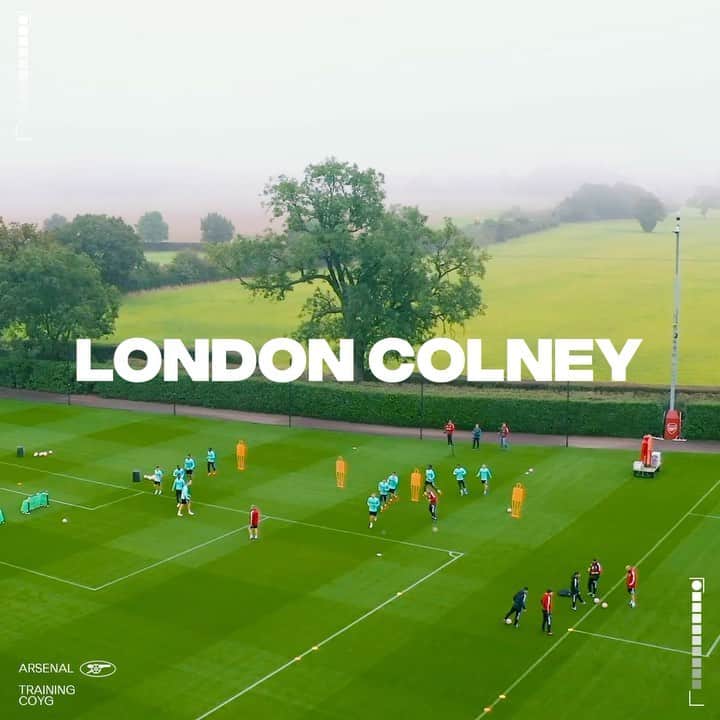 セドリック・ソアレスのインスタグラム：「Great sessions with the lads 💪🏻⚽🔴 #Arsenal #Training #Football #Hardwork #Focus #FridayVibes #LondonColney #COYG」
