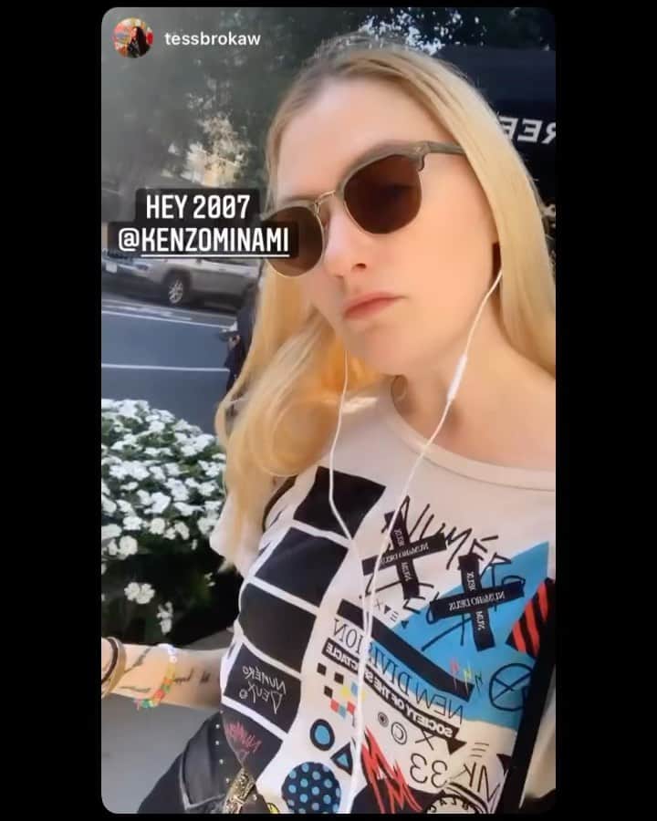ケンゾーミナミのインスタグラム：「Thank you @tessbrokaw for holding onto this shirt I made many years ago. It’s amazing that you still have this, and it means a lot to me.」