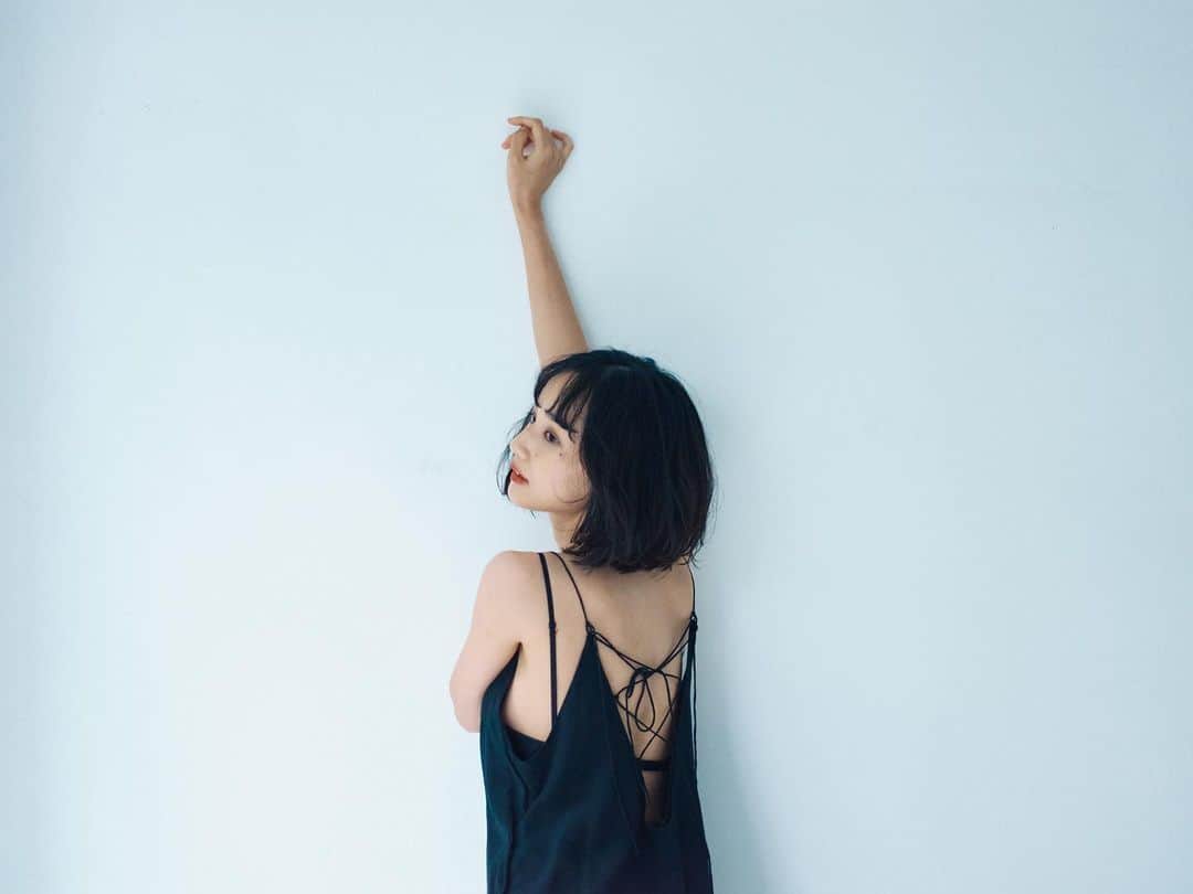 高嶋香帆のインスタグラム：「チルってる写真📷  #川内章弘 さん」