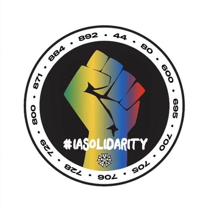 クロエ・グレース・モレッツのインスタグラム：「I stand with our incredible crews. Without them none of this would ever be possible. They deserve the right to fair turn arounds and proper pay, amongst the many other important rights they’re fighting for. Every actor should be standing up right now in solidarity with them, Things in this industry HAVE to change and NOW is the time #IAsolidarity #iatse  go to @ia_stories to see the first hand accounts of what is happening on sets around the country right now to get an ever clearer picture of the issues.  I’ve grown up on sets for the past 20 years, and I can not explain the amount of inhumane conditions I’ve seen our crews put through, with little to no turn around, working 18 hour days, difficult to reach bathrooms , if at all, little to no meal breaks.  Something has got to give. And it has to, now.」