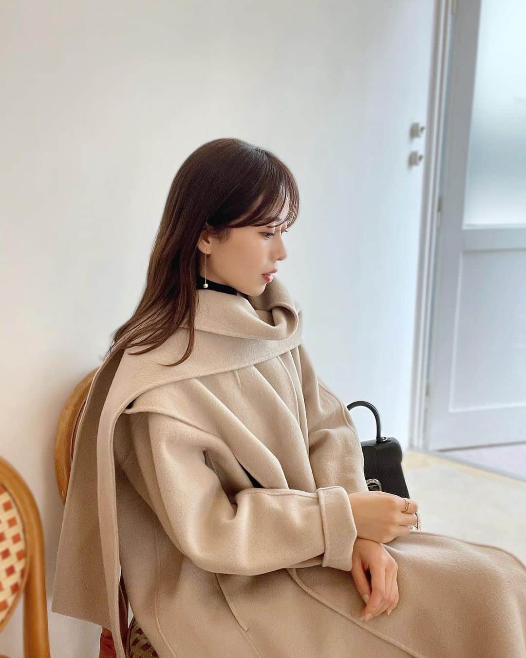 ハンナミのインスタグラム：「🧣✨🤍」