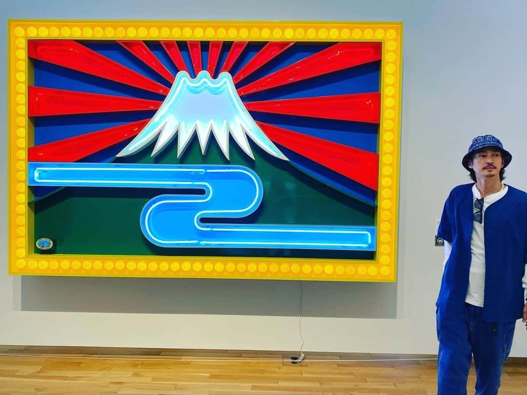 窪塚洋介のインスタグラム：「高松美術館の "タイガー立石"展が胸熱過ぎた…🤩 こんなに自由で面白いアーティストが昭和を駆け抜けてたなんて知らなかった。 一緒に呑んでみたかった。 一発で好きになったよ。🐯  紹介できた撮影OKの作品以外も本当ヤバヤバなので行ける方は是非⭕️」