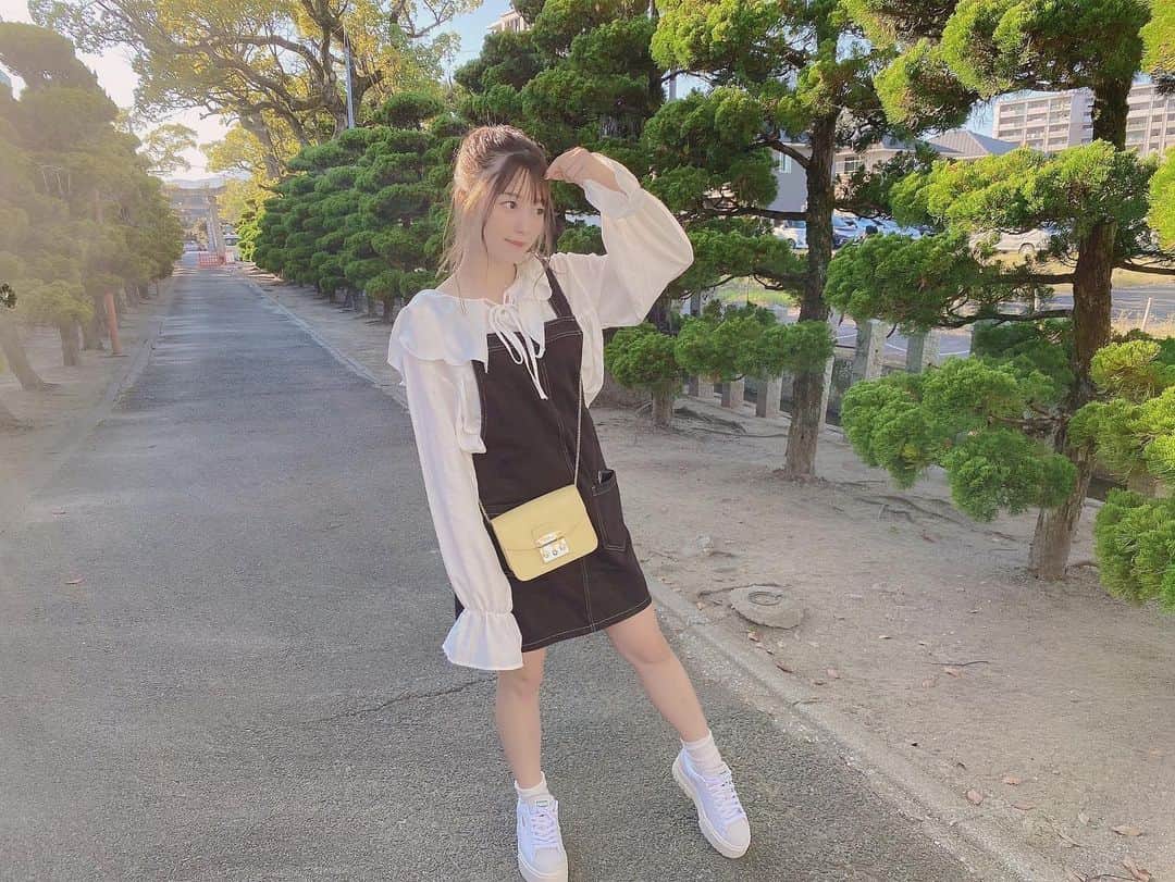 高木悠未のインスタグラム：「🌼🤍 最近インスタで流行ってるPUMA🐅の厚底スニーカーを初おろしした日!!」