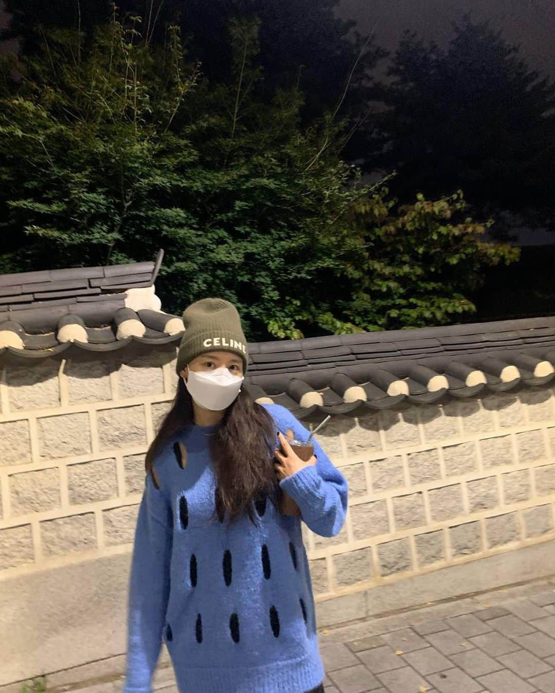 キム・ジェギョン さんのインスタグラム写真 - (キム・ジェギョン Instagram)「갑쟈기너무춥쟈나❄️」10月17日 16時51分 - _kimjaekyung_
