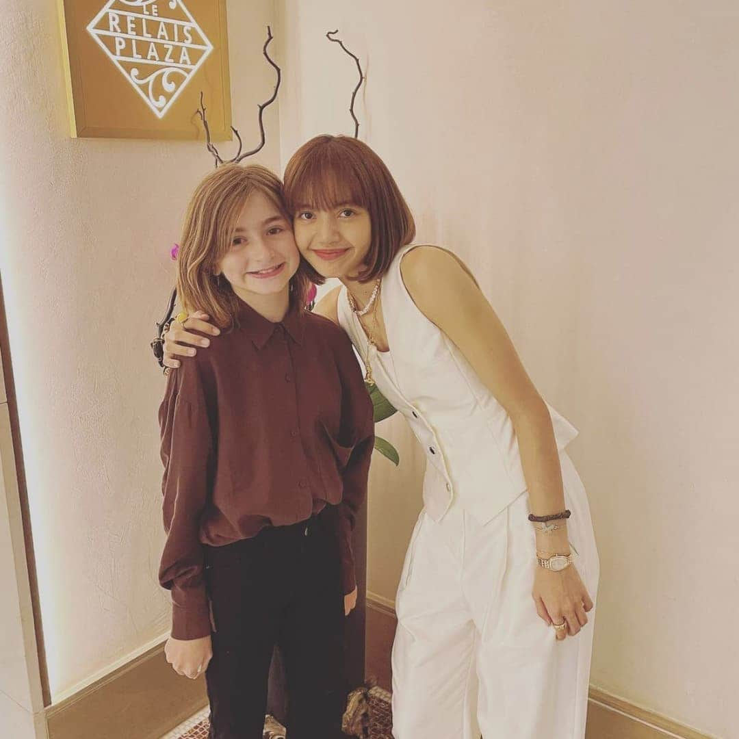 リサさんのインスタグラム写真 - (リサInstagram)「small baby 🥺 . . ctto: . #LISA #LALISA #리사 #블랙핑크 #BLACKPINK #LALISAMANOBAN #LALISAMANOBAL #blackpinklisa #lisablackpink」10月17日 20時21分 - lisa.blackpink